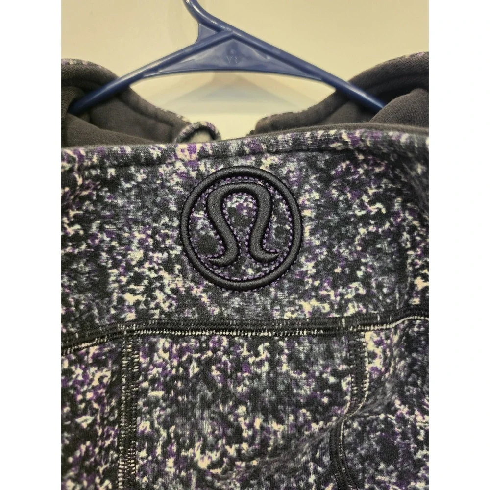 Lululemon Full Zip Scuba Hoodie Fleece Women Size 6 Elevated Basics Thumb Holes